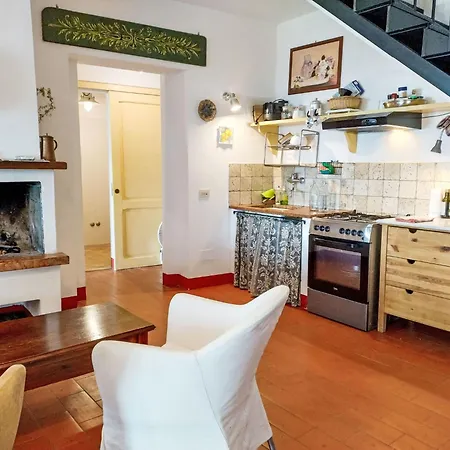 Apartament Il Mandorlo Fuer 8 Personen By Interhome