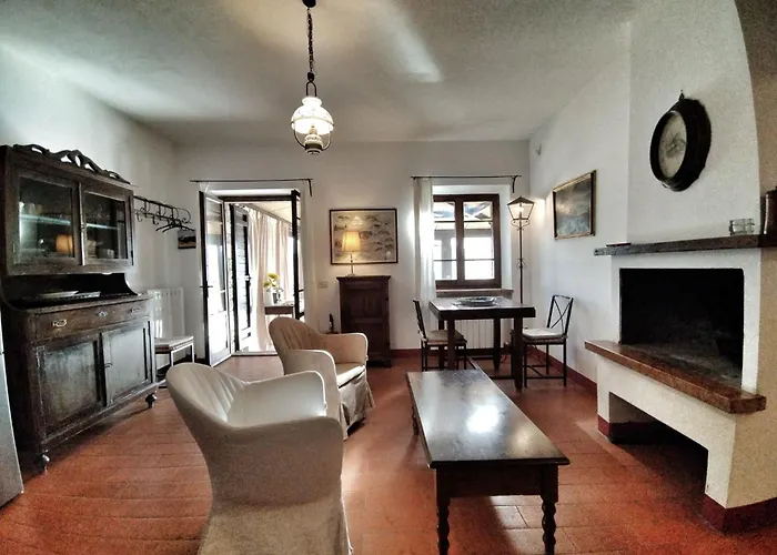 Il Mandorlo Fuer 8 Personen By Interhome